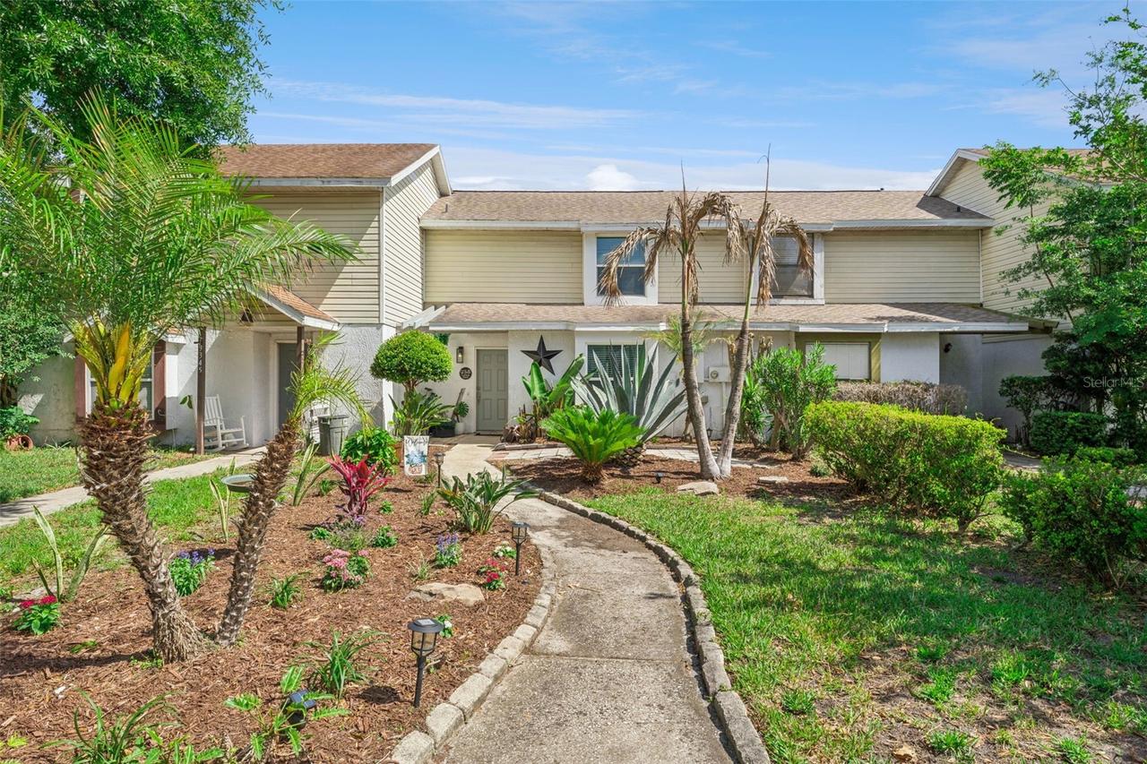9341 Comeau St., Gotha, FL 34734