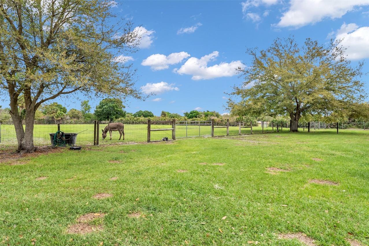 17255 NW 272nd St., Okeechobee, FL 34972
