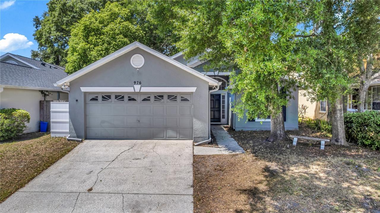 976 Royal Oaks Dr., Apopka, FL 32703
