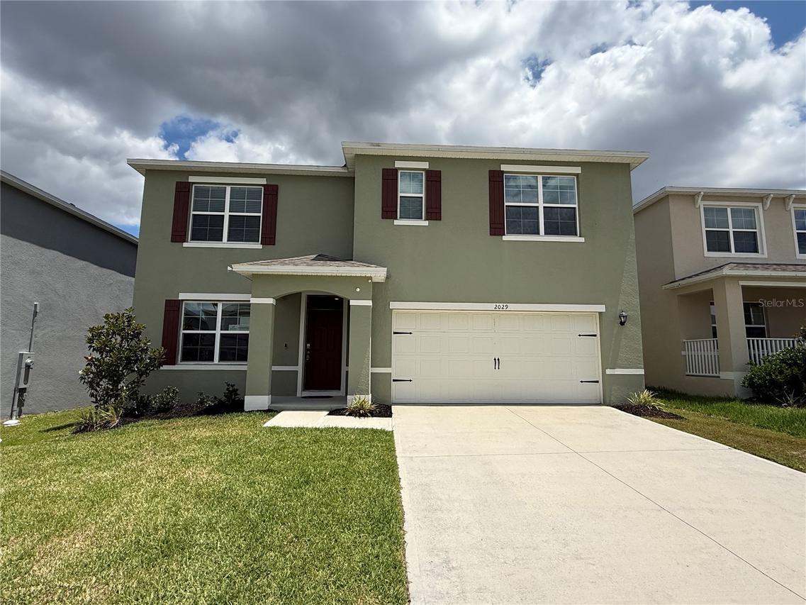 2029 Maple Ridge Dr., Zellwood, FL 32798
