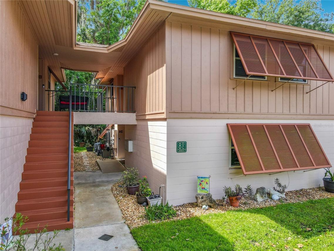 150 Wax Myrtle Woods Ct. #8C, Deltona, FL 32725