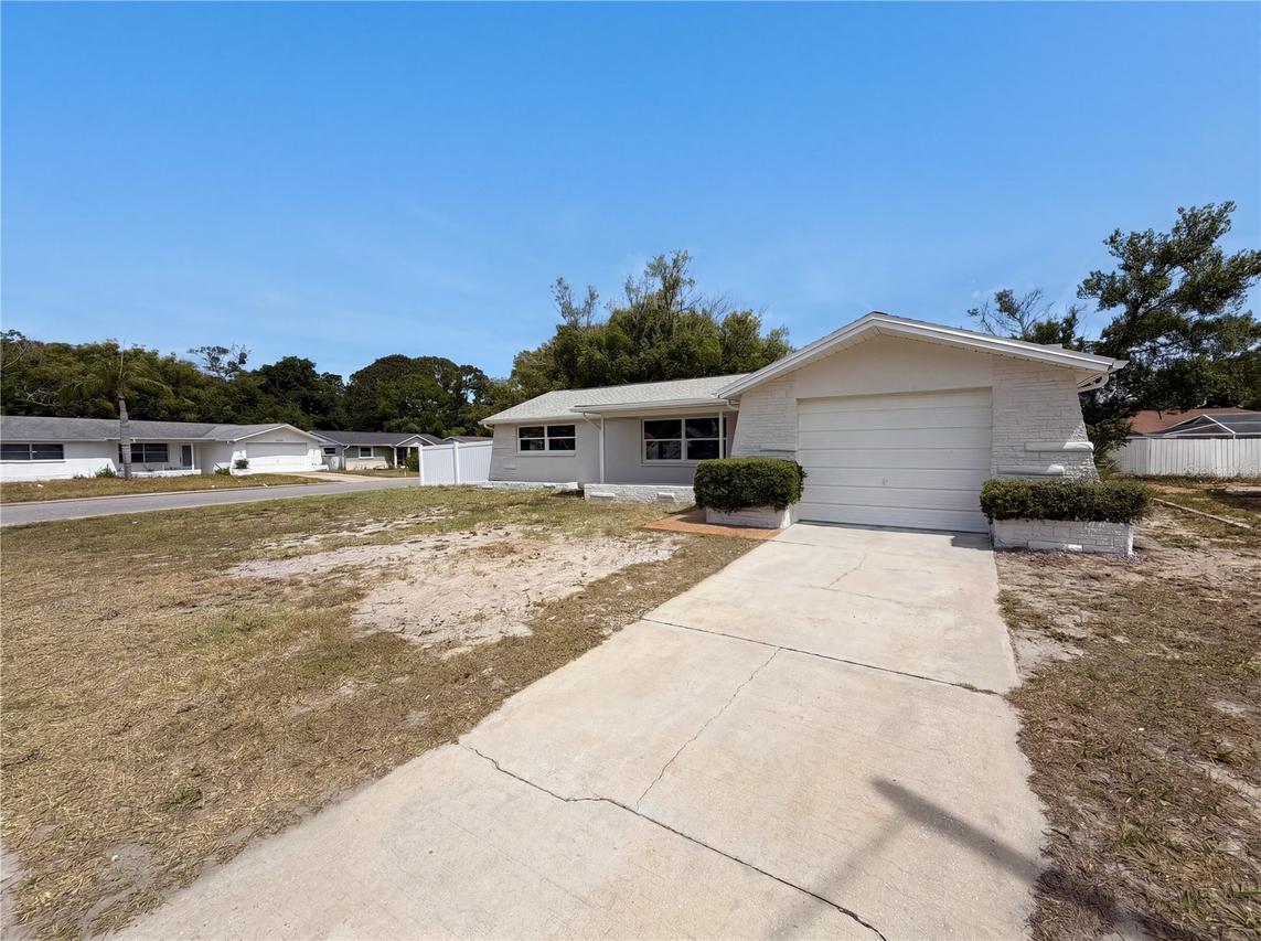 7901 Bell Dr., Port Richey, FL 34668