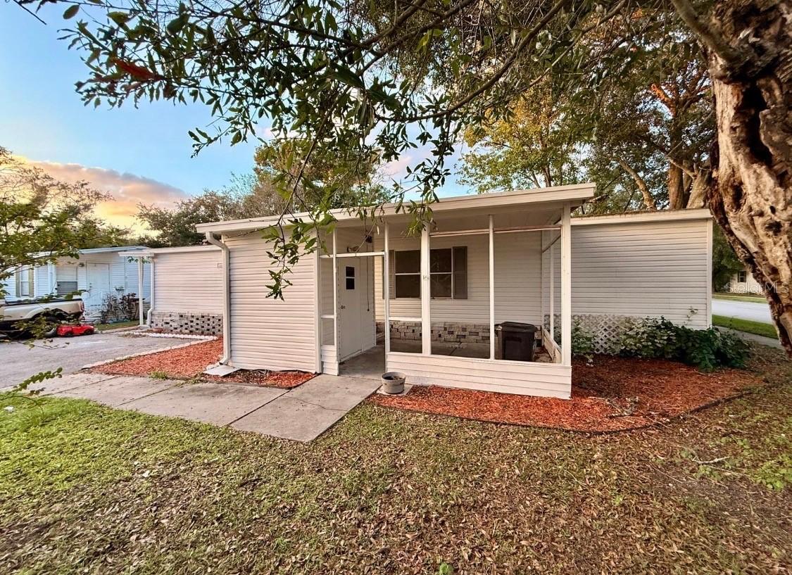 1515 Barkwood Ln., Orlando, FL 32828