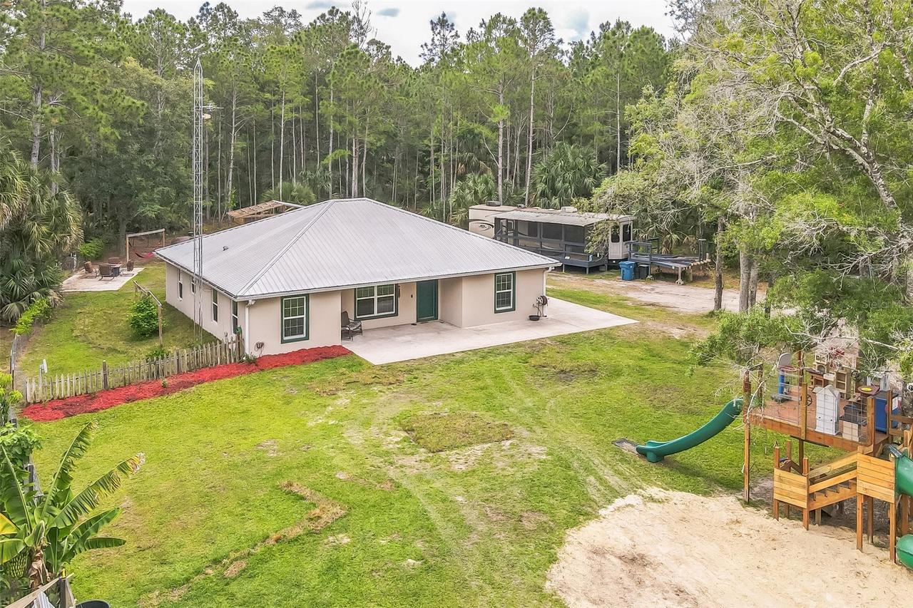 723 River Run Rd., Osteen, FL 32764
