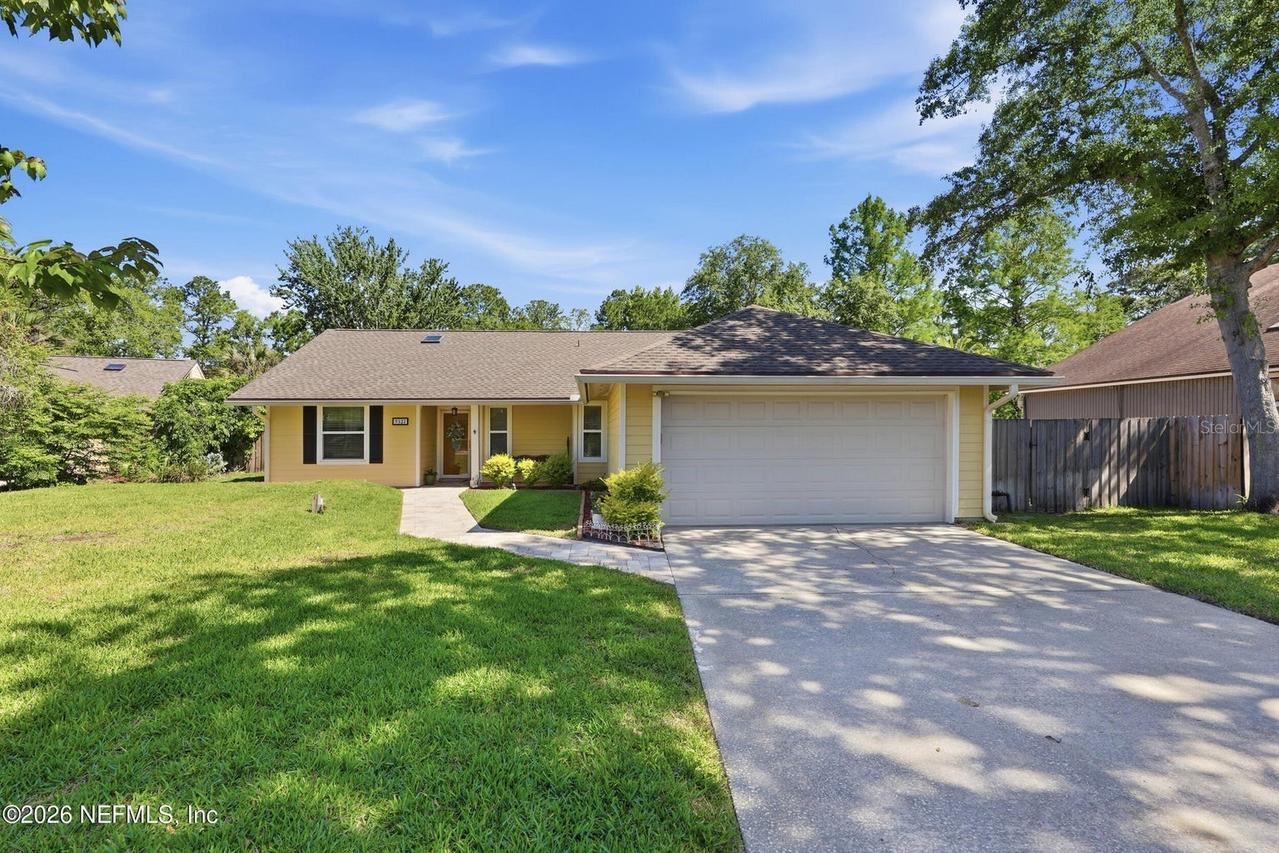 5327 Racoon Ridge Ct., Jacksonville, FL 32258