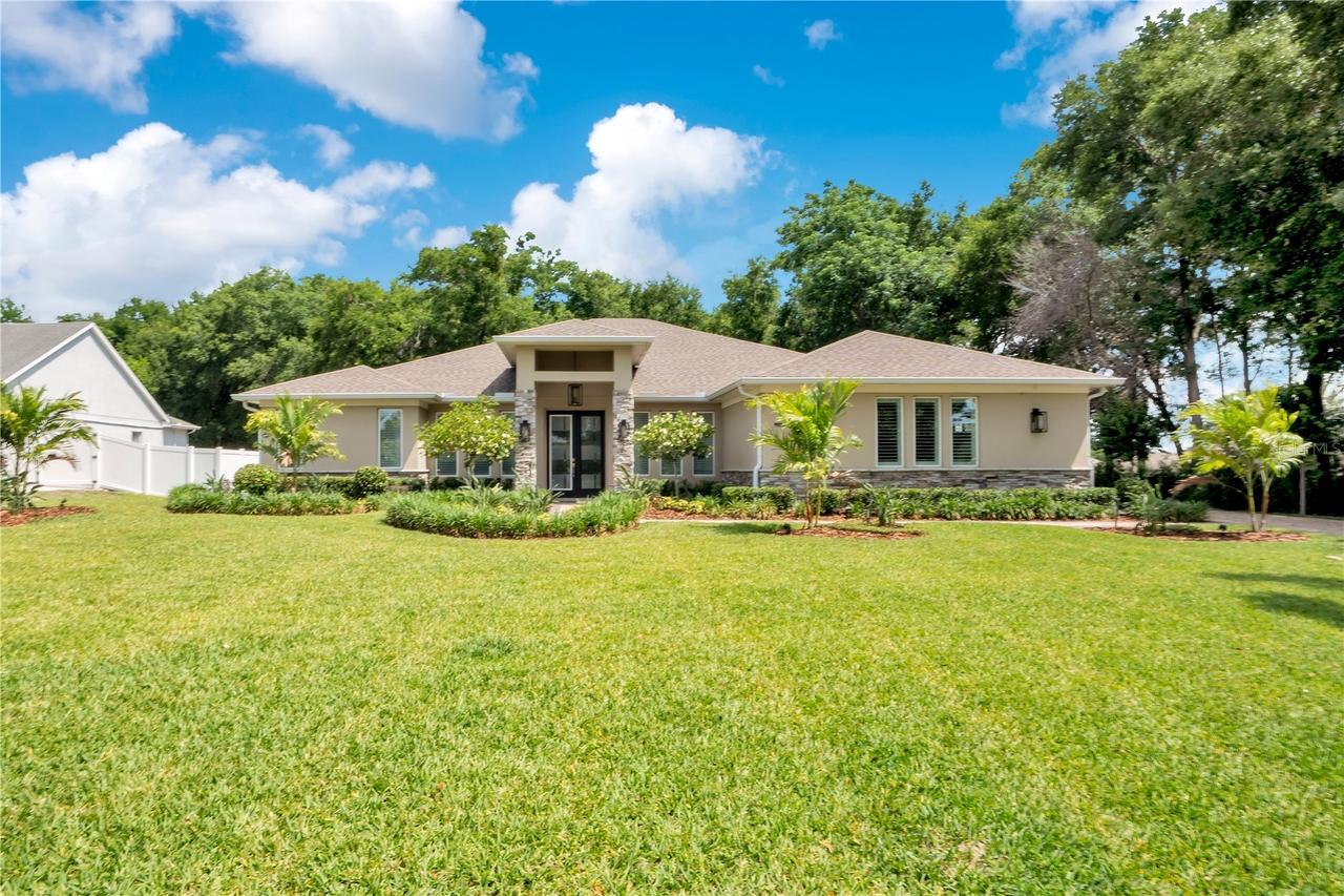 1107 Palm Cove Dr., Orlando, FL 32835