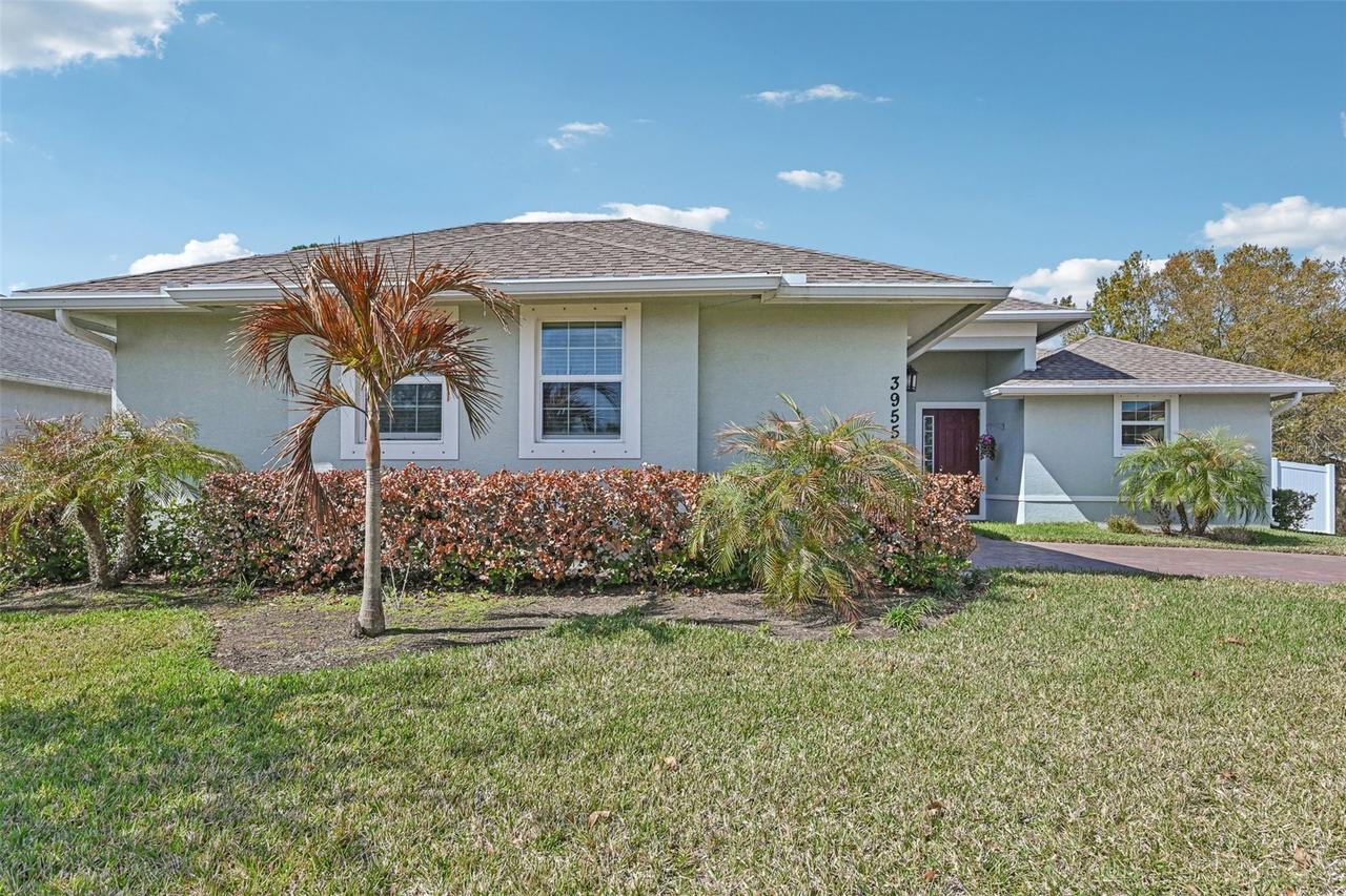 3955 Oak Hollow Ave., Vero Beach, FL 32966