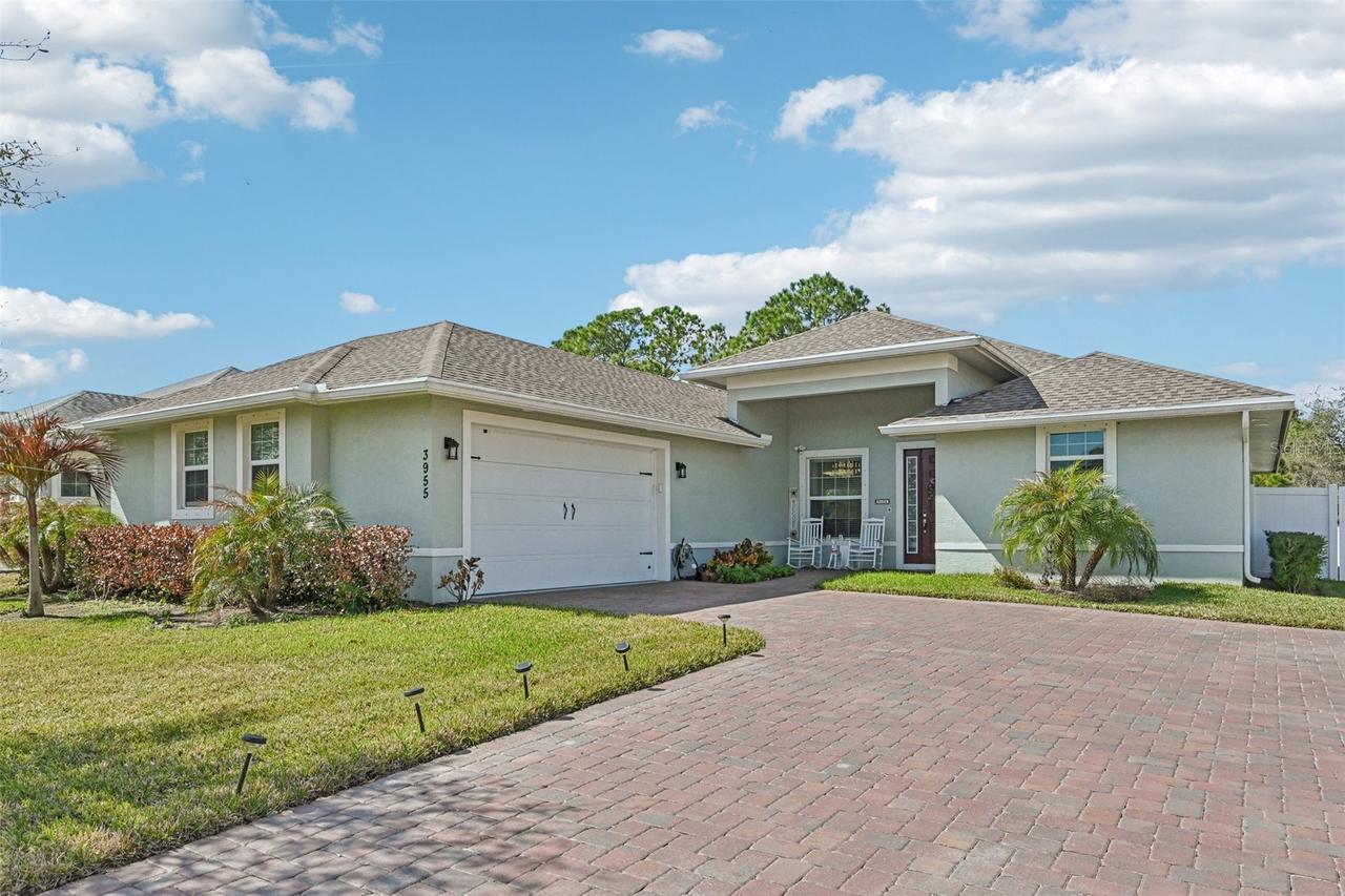 3955 Oak Hollow Ave., Vero Beach, FL 32966