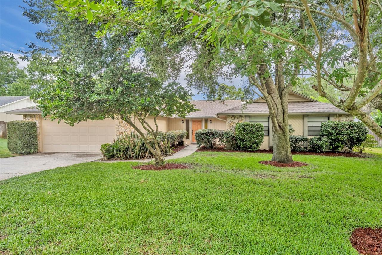 2183 Bent Oak Dr., Apopka, FL 32712