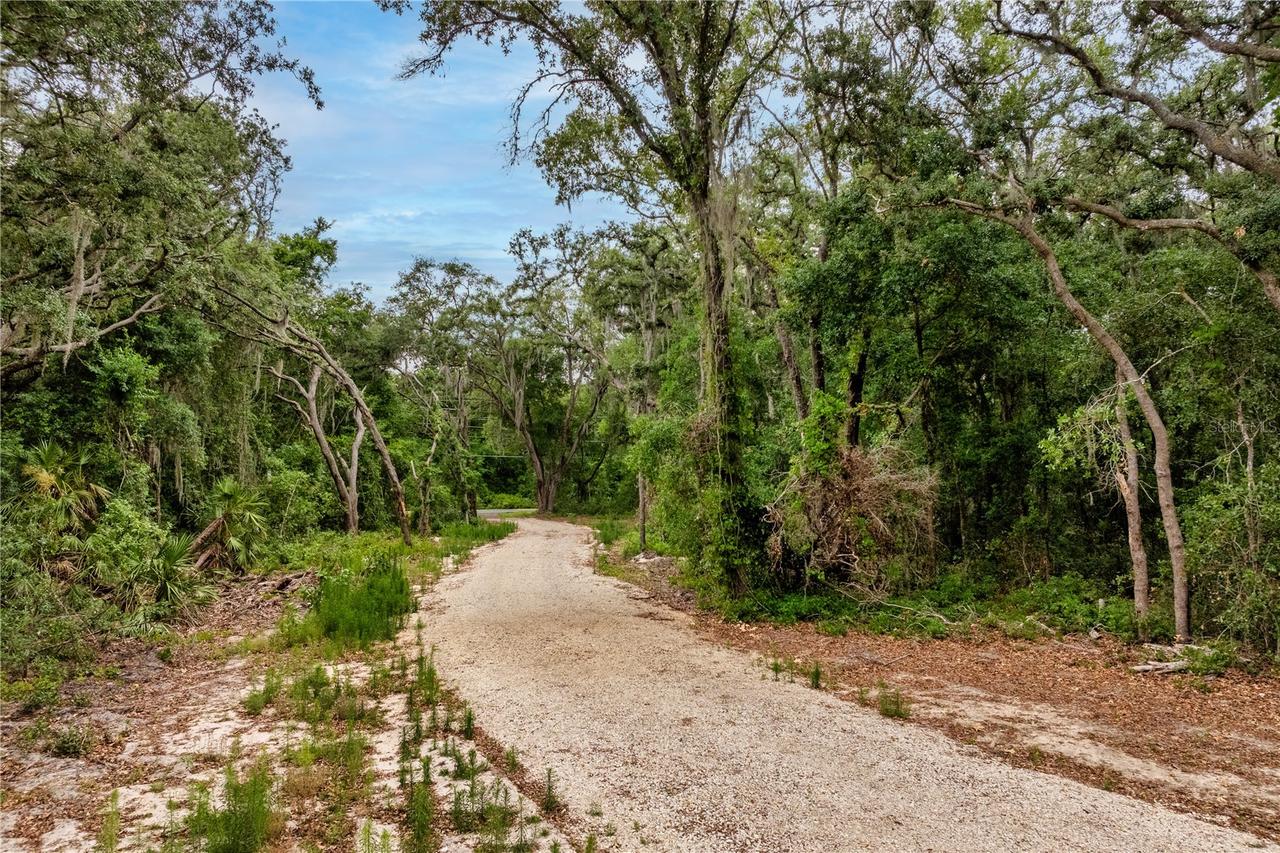 Bay St., Leesburg, FL 34788
