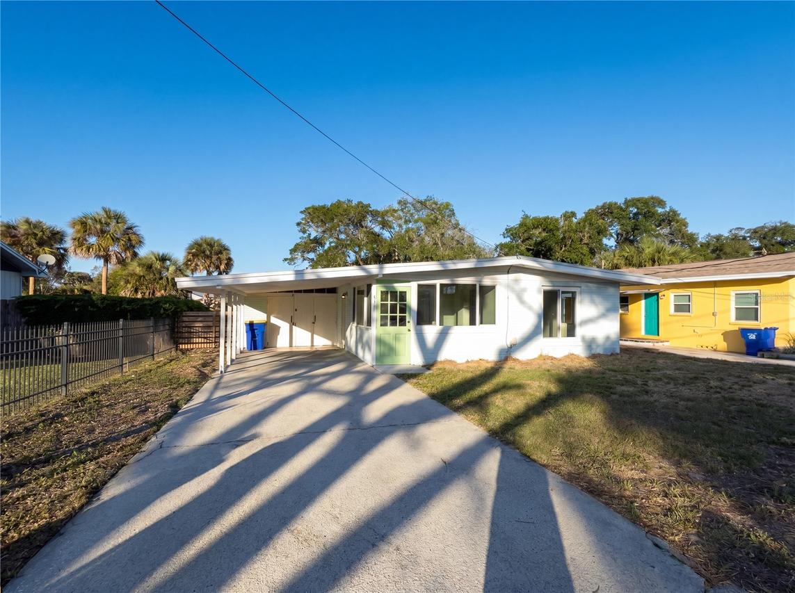 911 New York St., Edgewater, FL 32132
