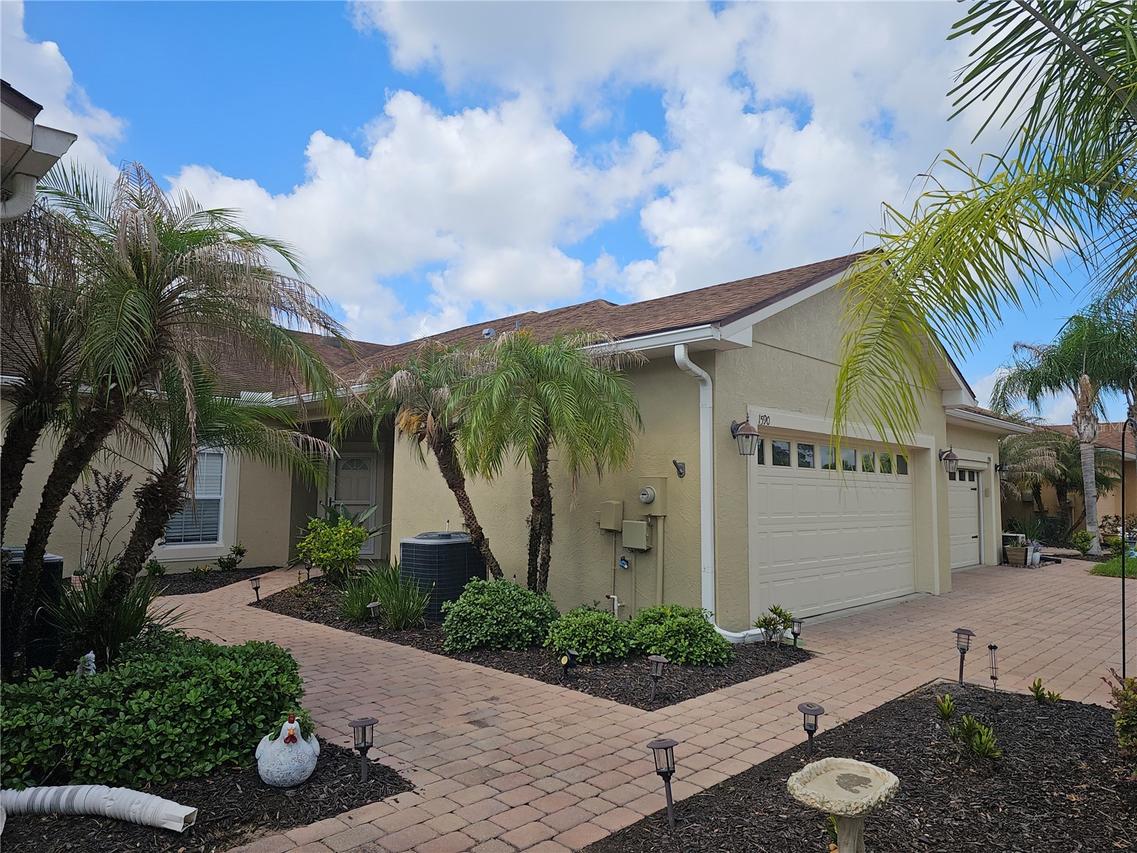 1590 Vienna Square Dr., Winter Haven, FL 33884