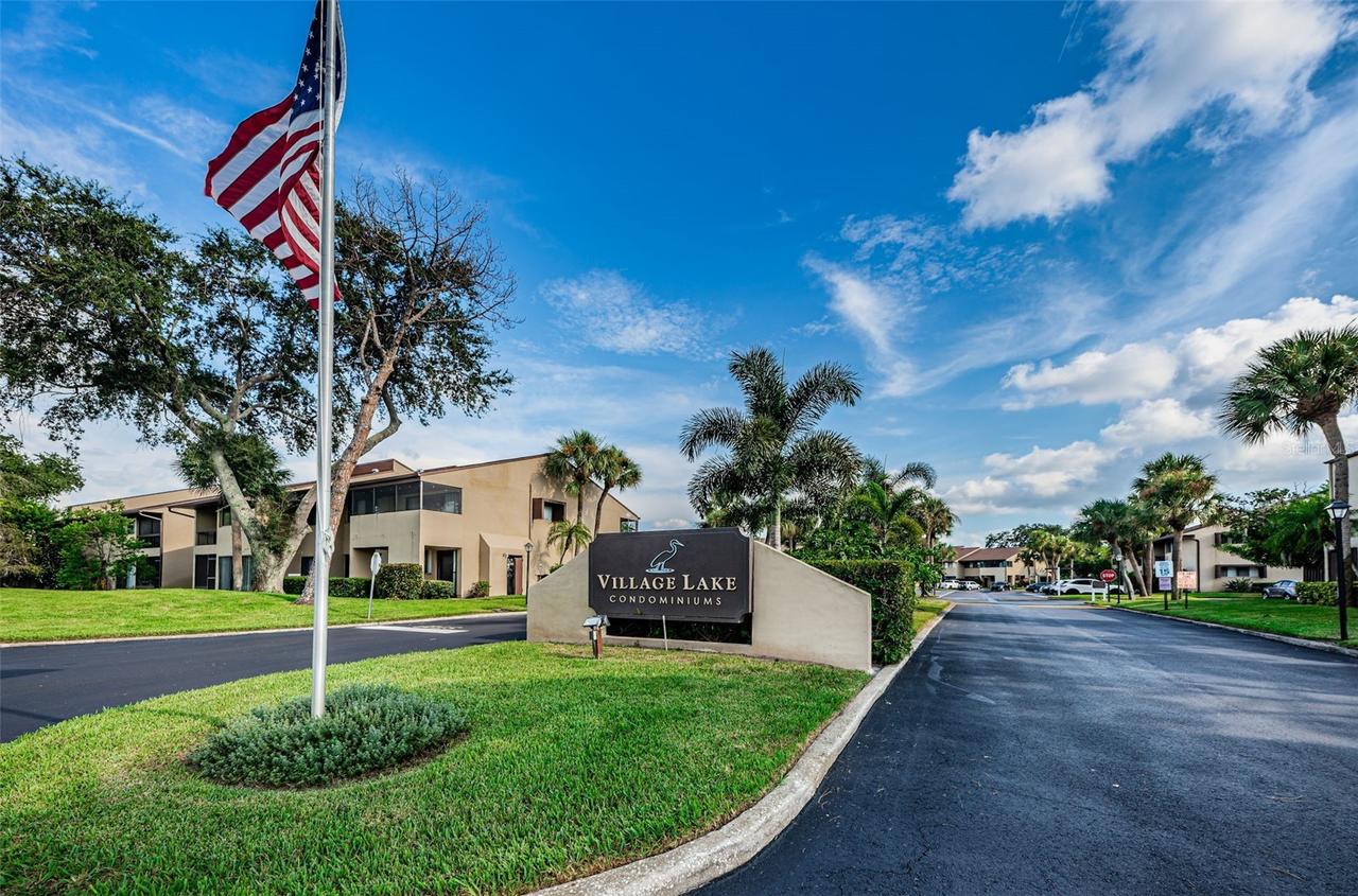 781 Village Lake Ter. #101A, St Petersburg, FL 33716