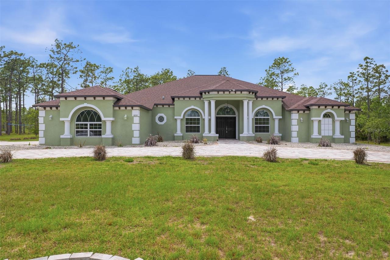 18043 Palmdale Rd., Weeki Wachee, FL 34614
