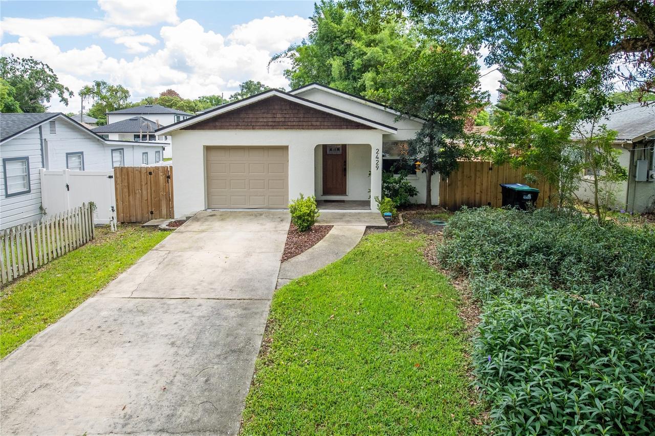 2429 S Brown Ave., Orlando, FL 32806