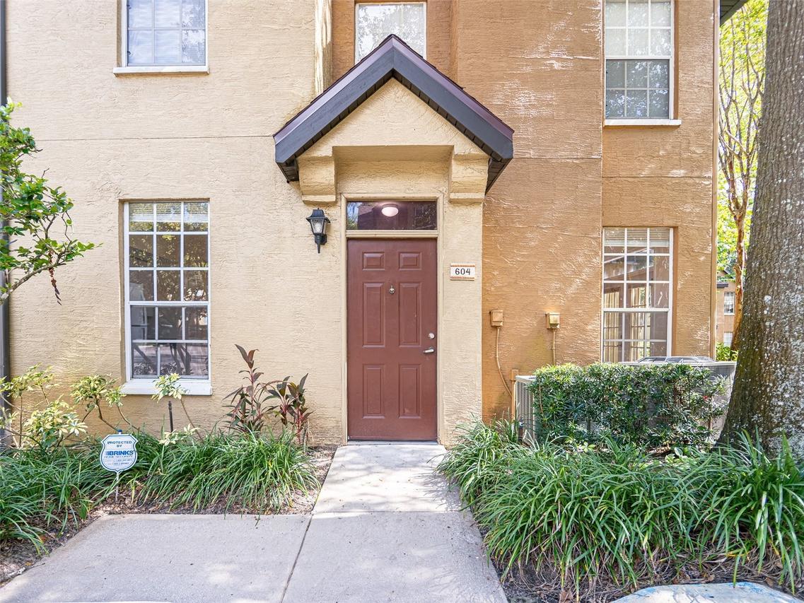 6320 Raleigh St. #604, Orlando, FL 32835