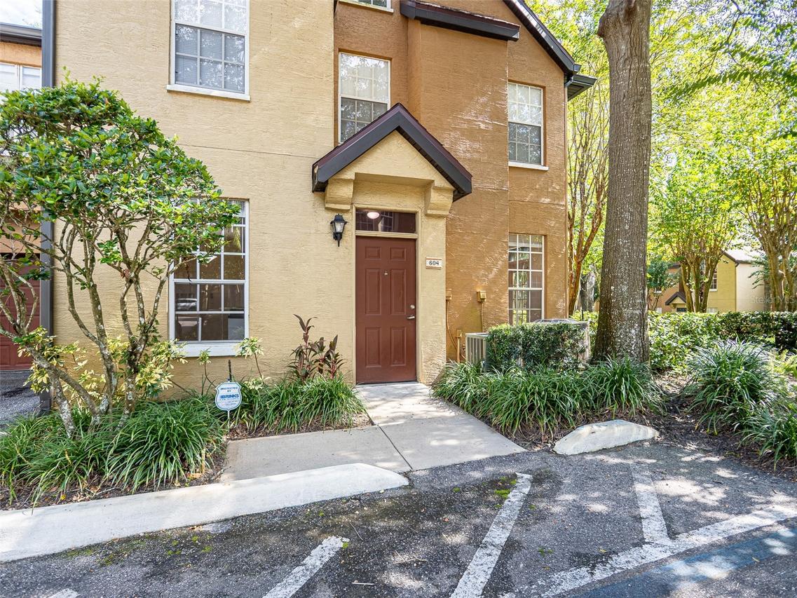 6320 Raleigh St. #604, Orlando, FL 32835