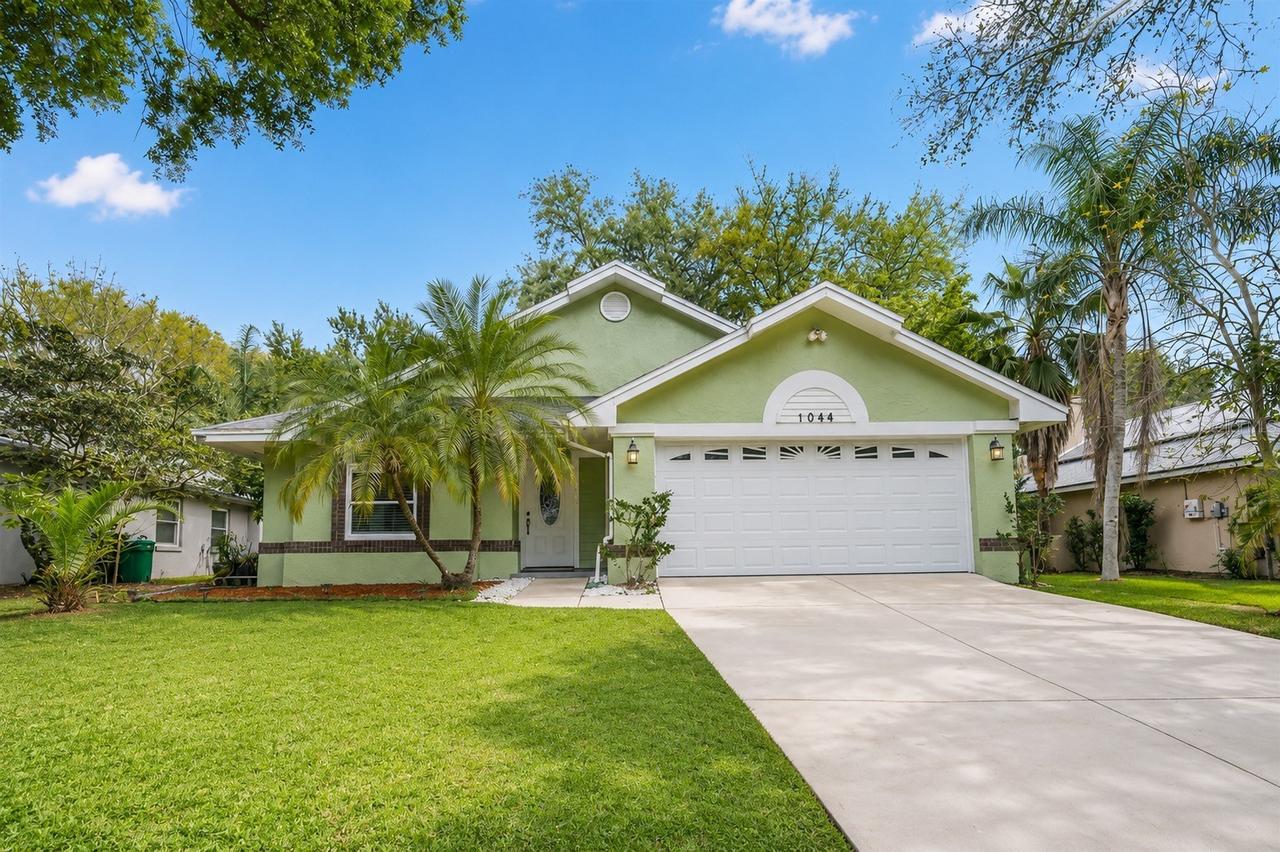 1044 Nin St., Orlando, FL 32835