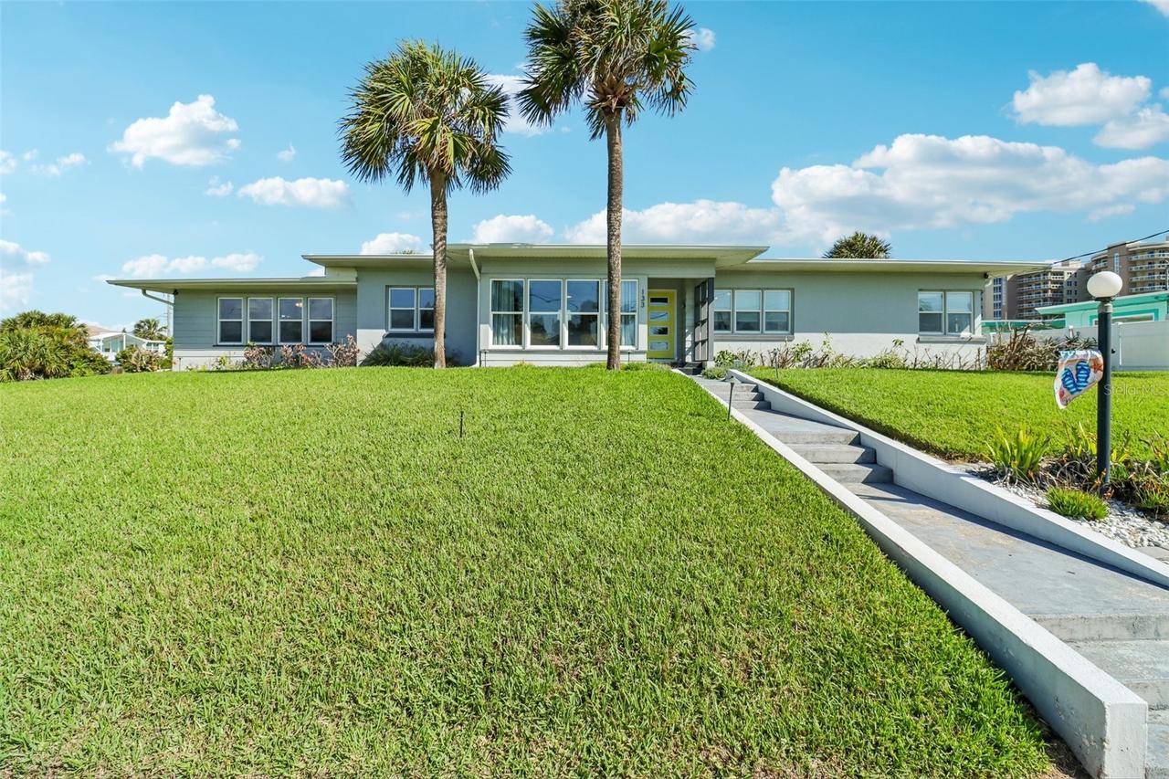 133 Park Ave., Daytona Beach, FL 32118