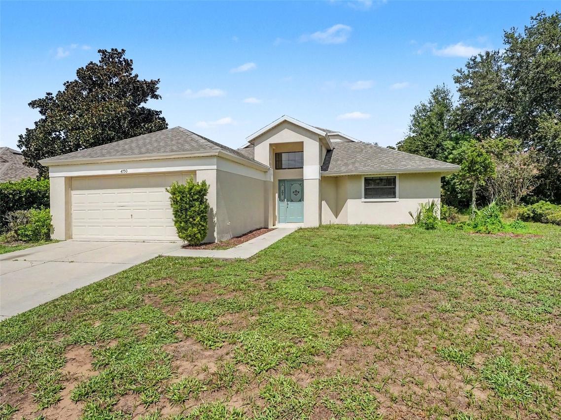 4750 Abaco Dr., Tavares, FL 32778