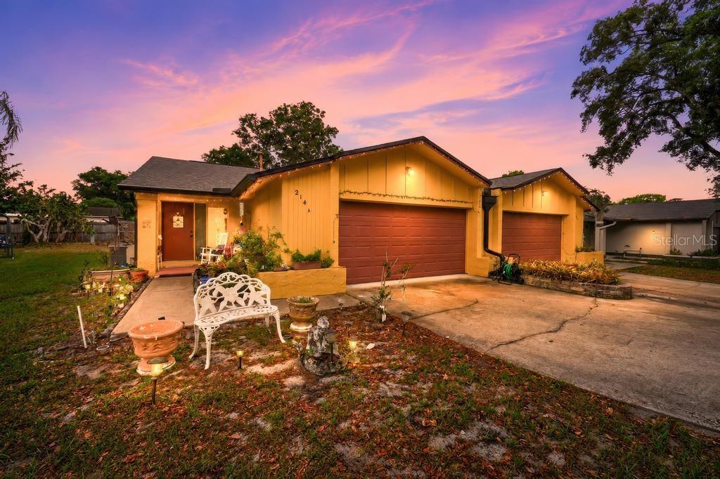 214 Perth Ct., Winter Springs, FL 32708
