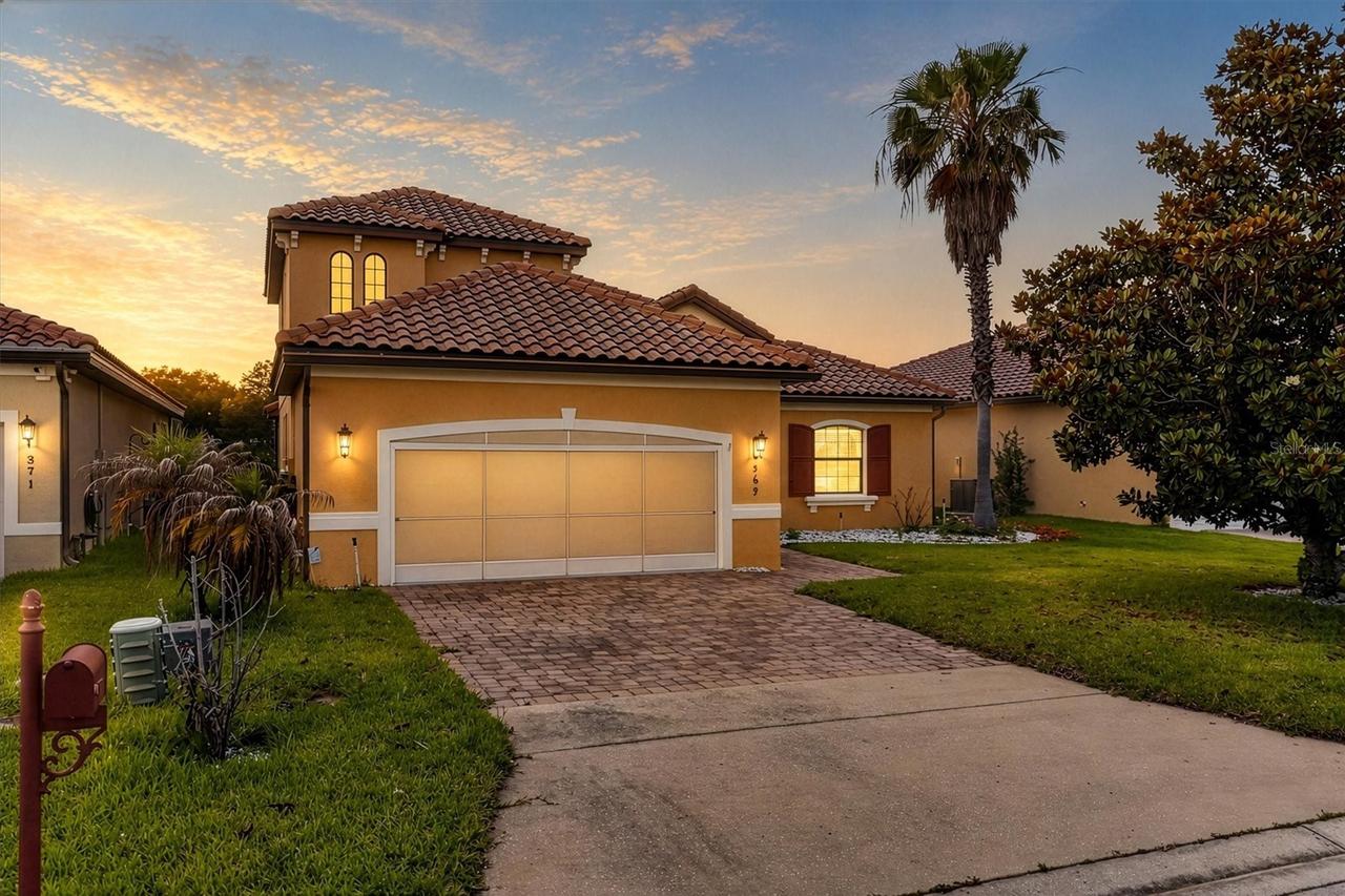 369 Villa Sorrento Cir., Haines City, FL 33844
