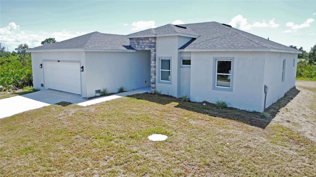 13558 Jeronimo Ln., Port Charlotte, FL 33981
