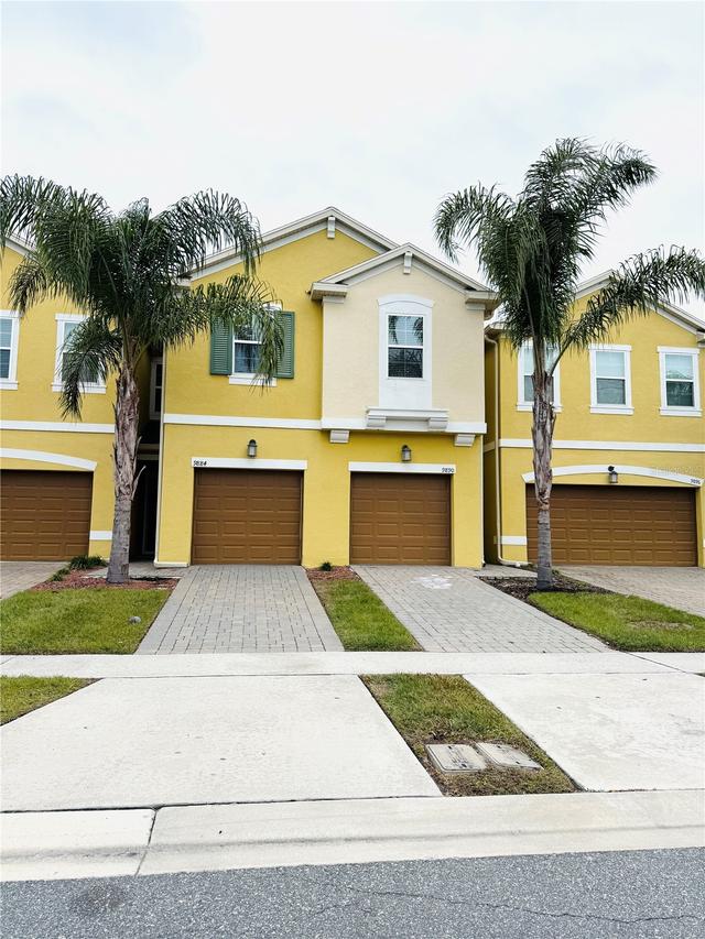 9890 Red Eagle Dr., Orlando, FL 32825
