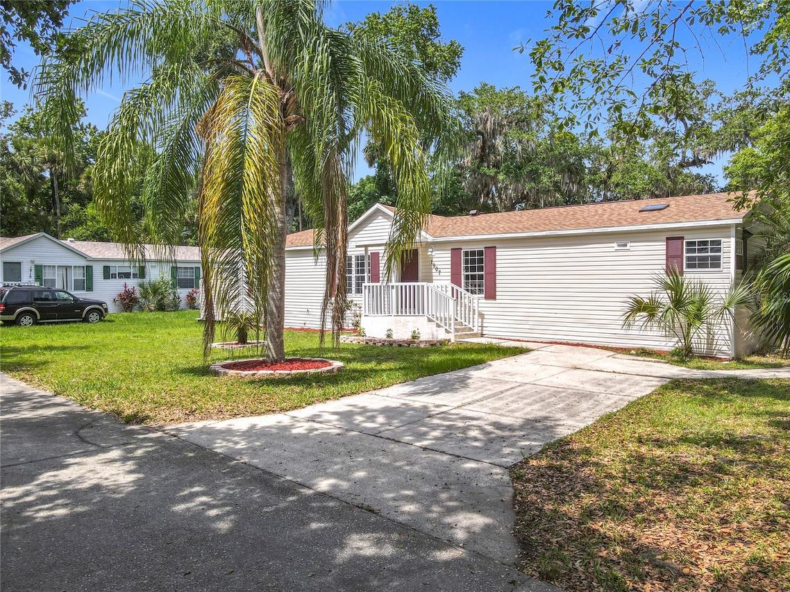 1907 Madre St., New Smyrna Beach, FL 32168