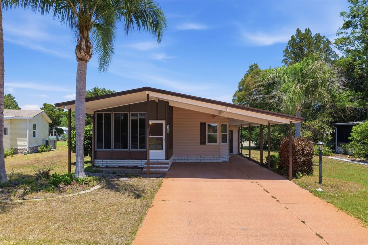 520 Tivoli Park Dr., Davenport, FL 33897