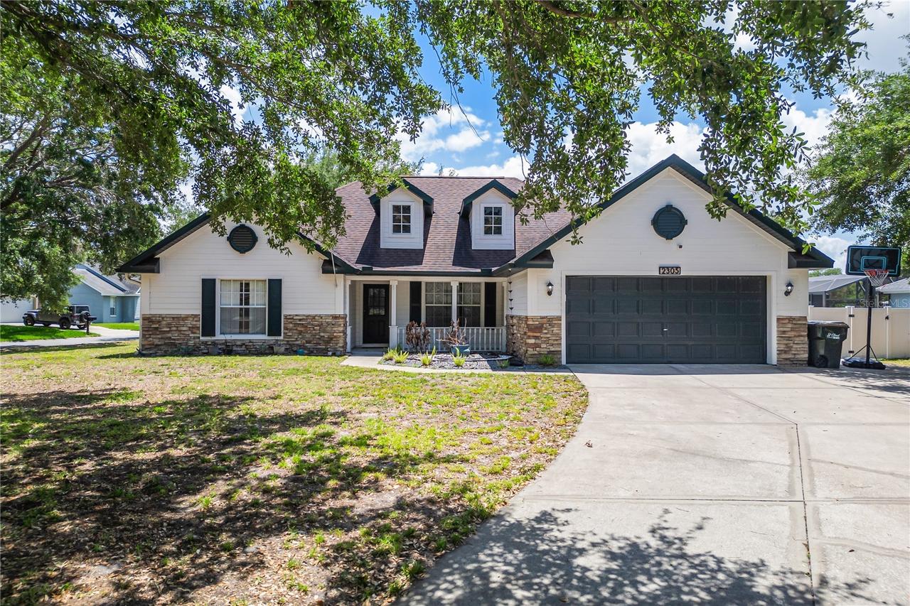 2305 Jessica Ln., Kissimmee, FL 34744