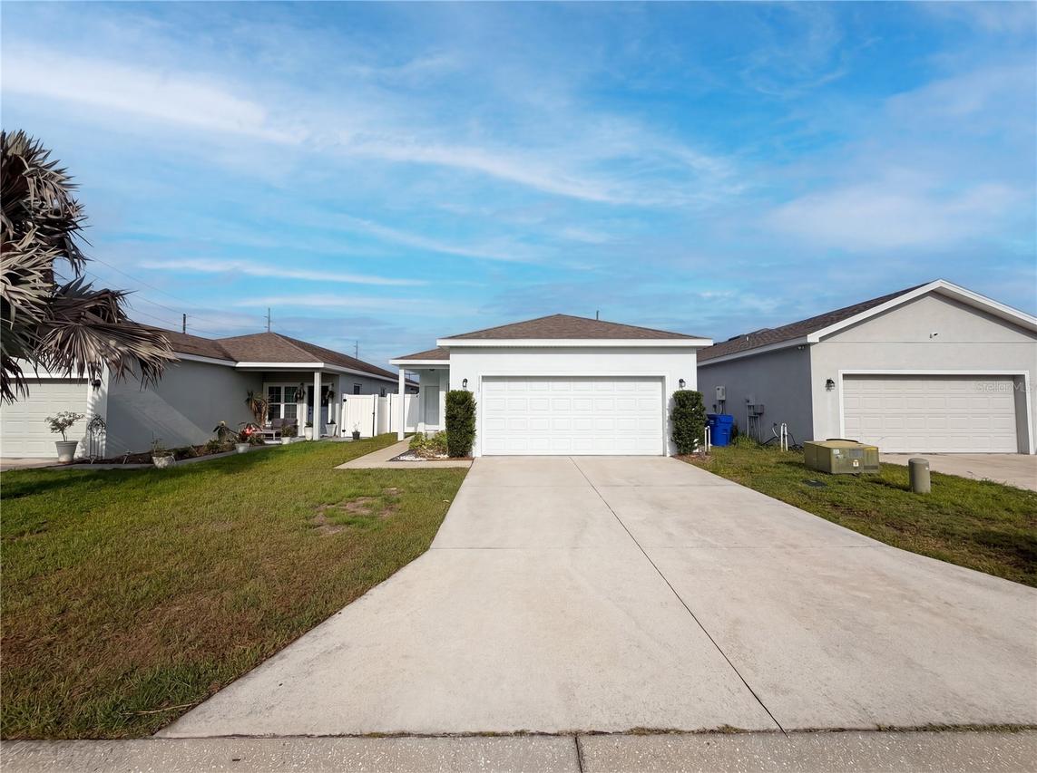 2953 Whispering Trails Dr., Winter Haven, FL 33884