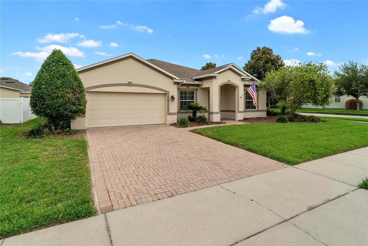 729 Meadow Glade Dr., Winter Garden, FL 34787