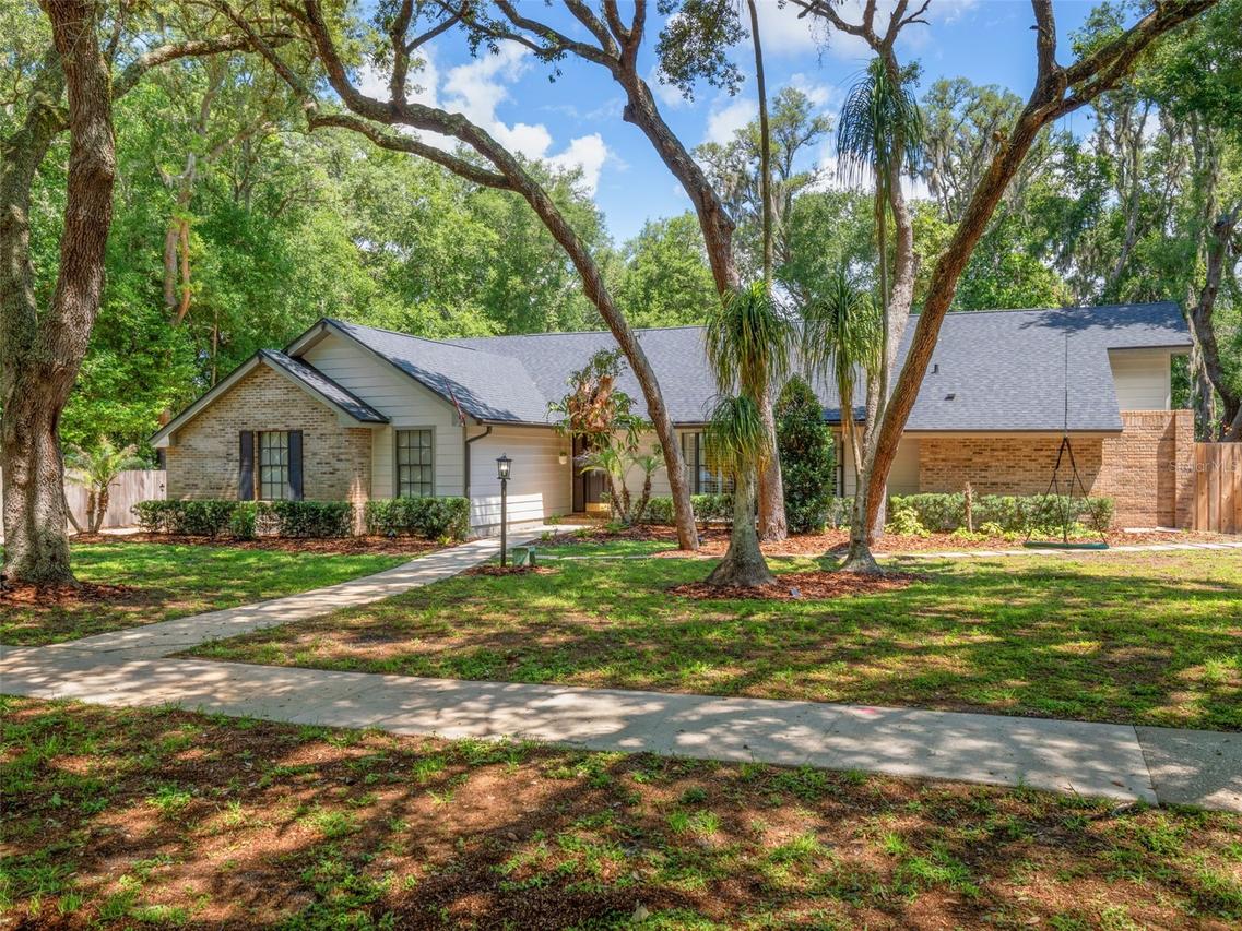 2221 Bluff Oak St., Apopka, FL 32712