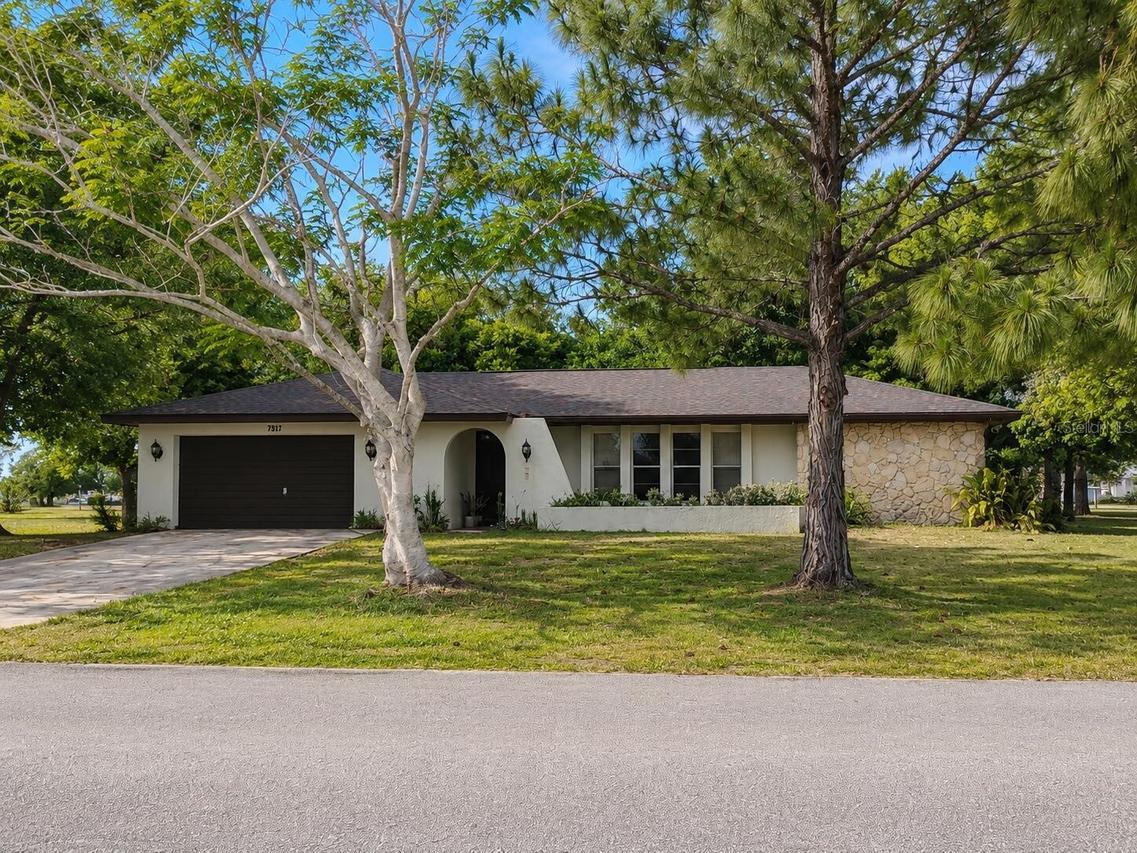 7317 Lime Tree Ct., Sebring, FL 33876