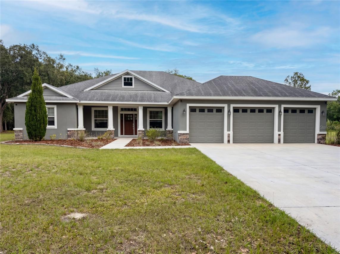 401 River Bed Ct., Wimauma, FL 33598