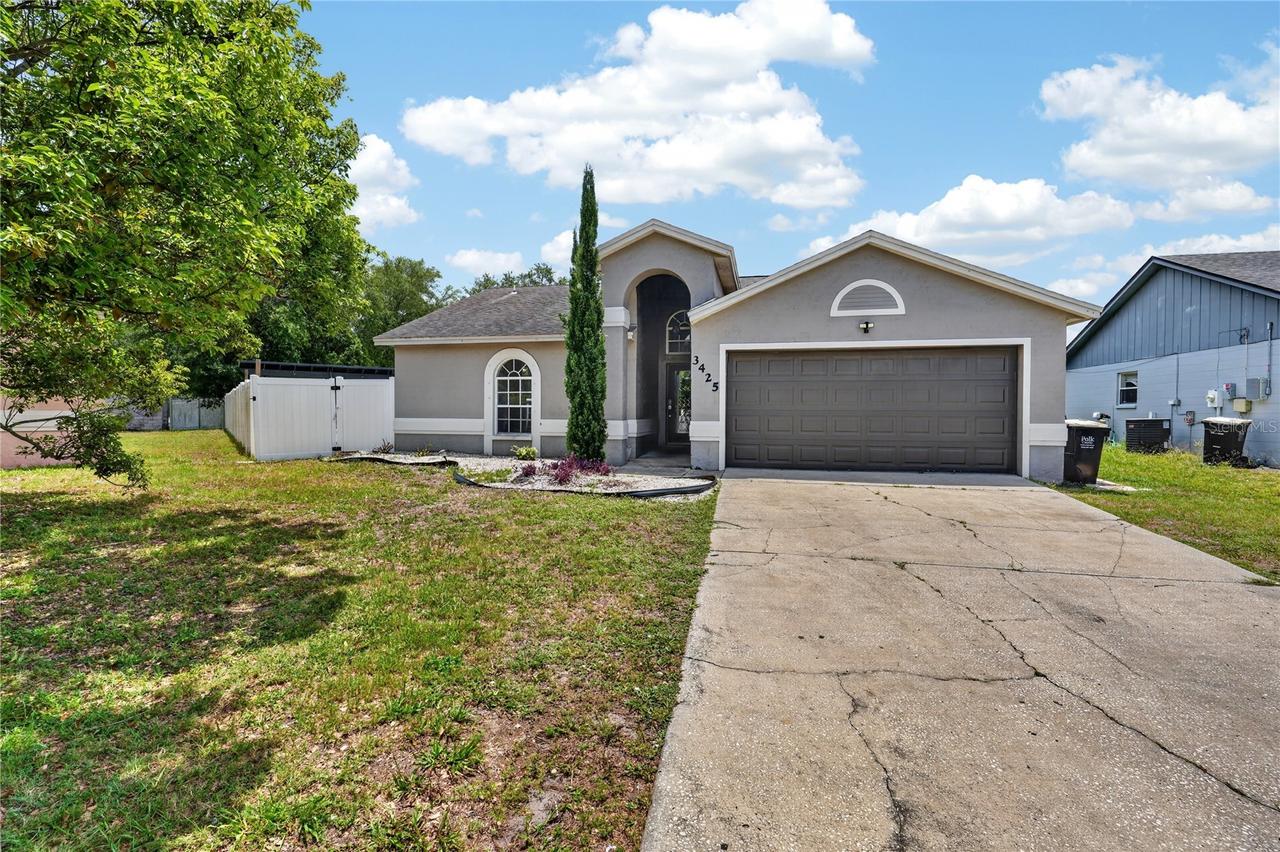 3425 Cove Ct., Winter Haven, FL 33880