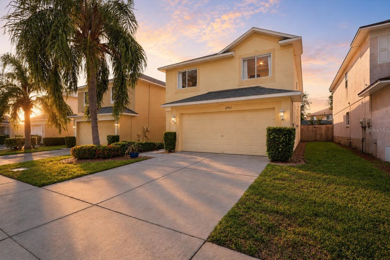 12942 Fennway Ridge Dr., Riverview, FL 33579