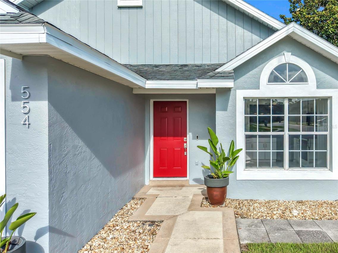 554 Whittingham Pl., Lake Mary, FL 32746