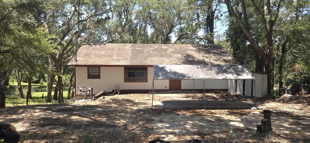 4322 Casaurina Rd., Lady Lake, FL 32159
