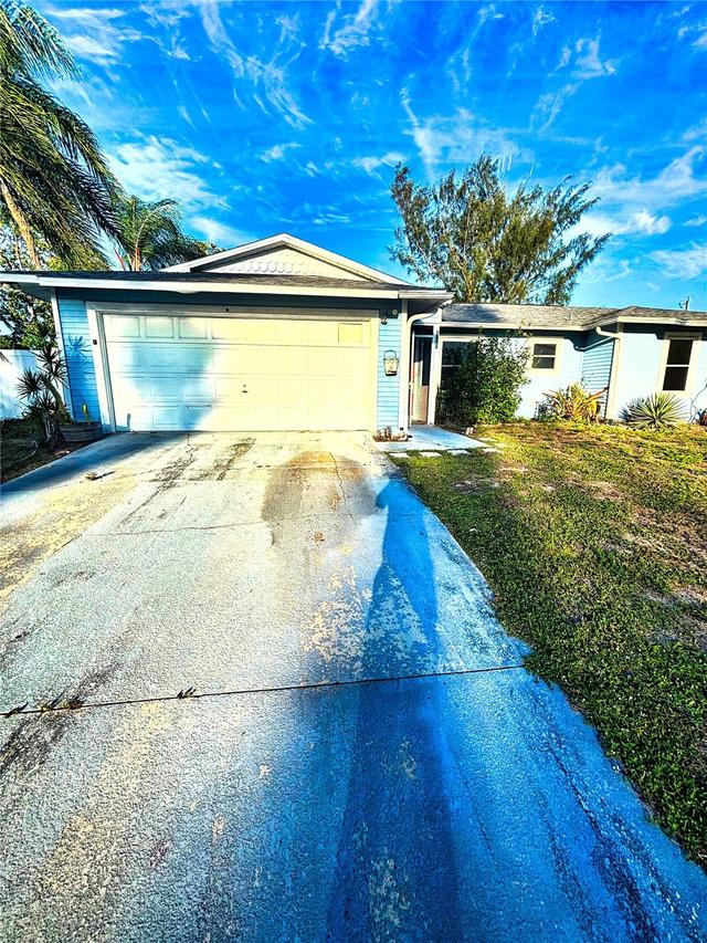 2923 SW 11th Ct., Cape Coral, FL 33914