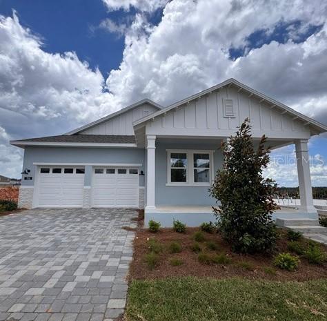 356 Fox Ridge Dr., Groveland, FL 34736