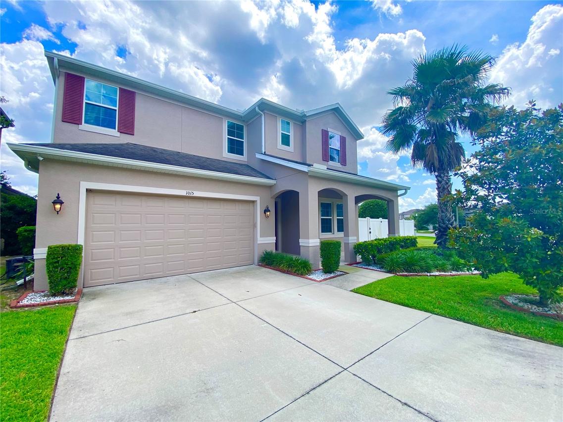 1015 Grand Hilltop Dr., Apopka, FL 32703