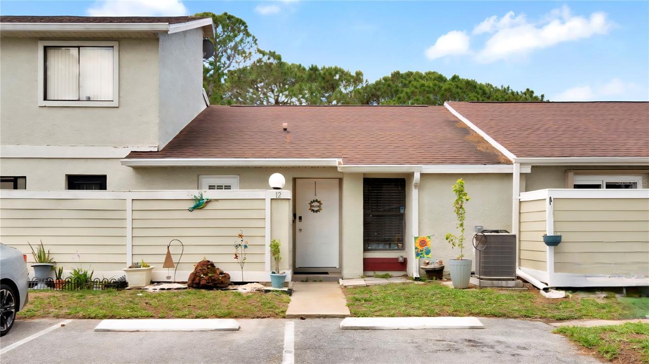 12 Pine Island Cir., Kissimmee, FL 34743