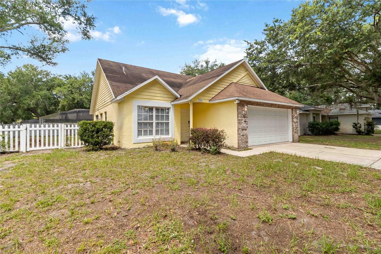 2924 Dana Ln., Kissimmee, FL 34744