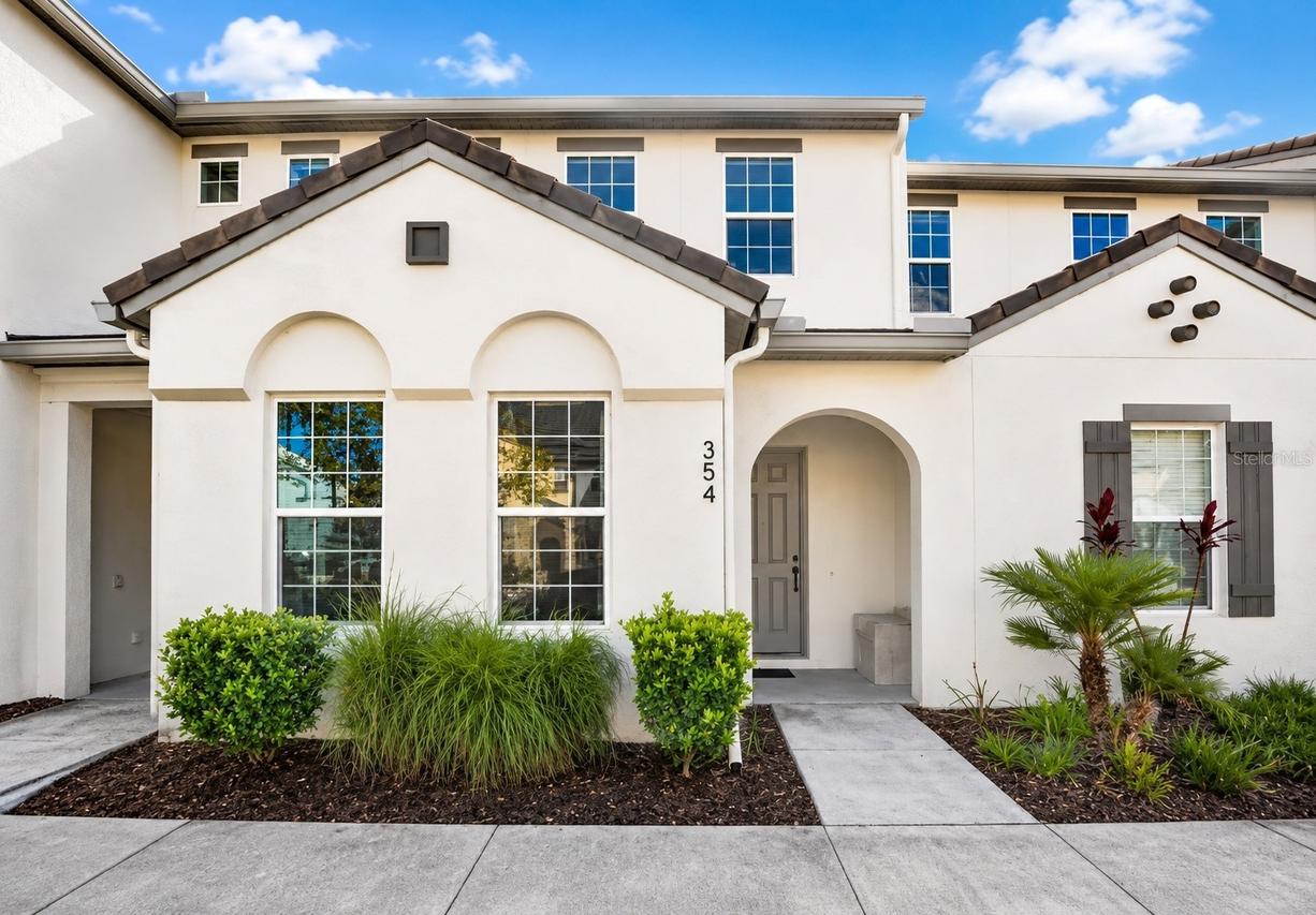 354 Captiva Dr., Davenport, FL 33896