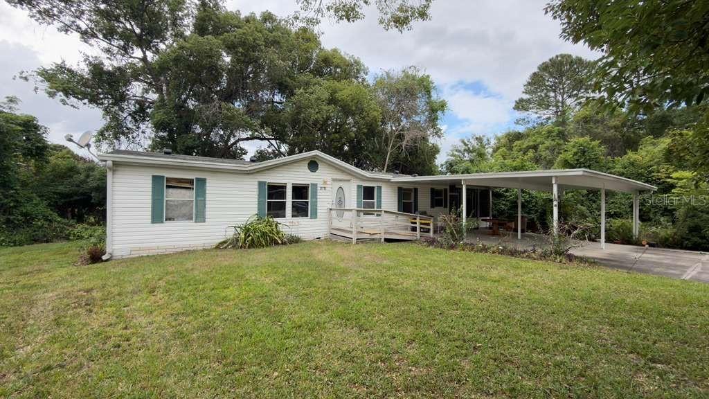 2011 Pinewood Ln., Mount Dora, FL 32757
