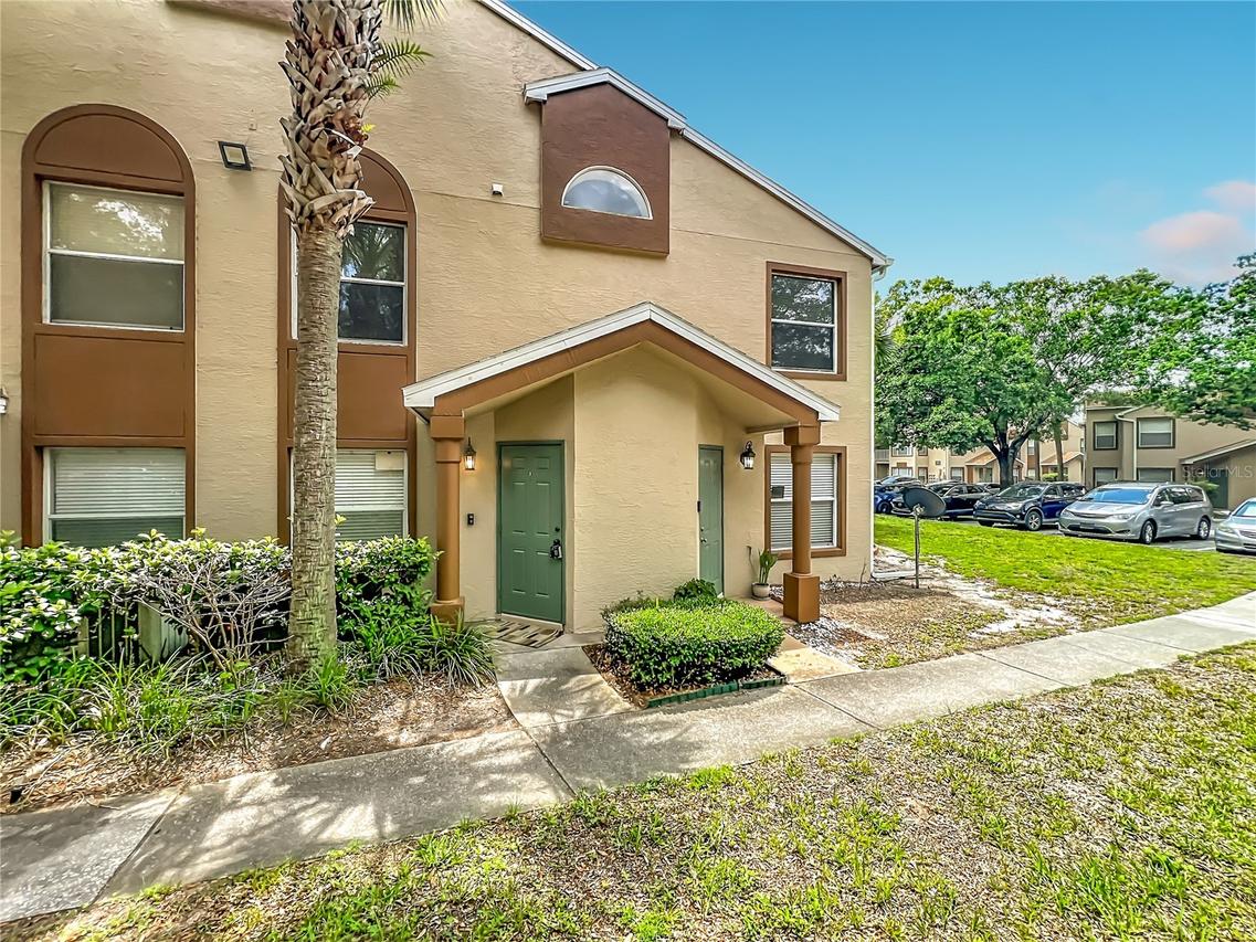 5464 E Michigan St. #5464-8, Orlando, FL 32812