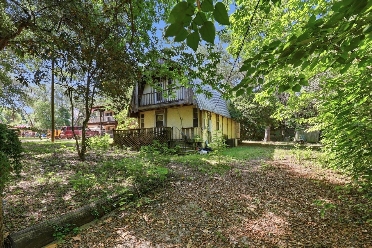 20224 SE 156th Pl., Umatilla, FL 32784