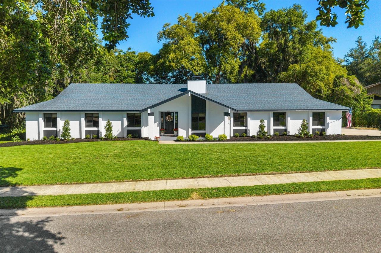 457 Forestwood Ln., Maitland, FL 32751